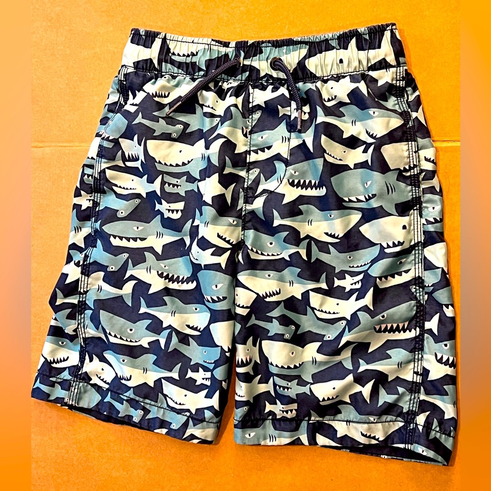 GAP SHARK SWIM TRUNKS